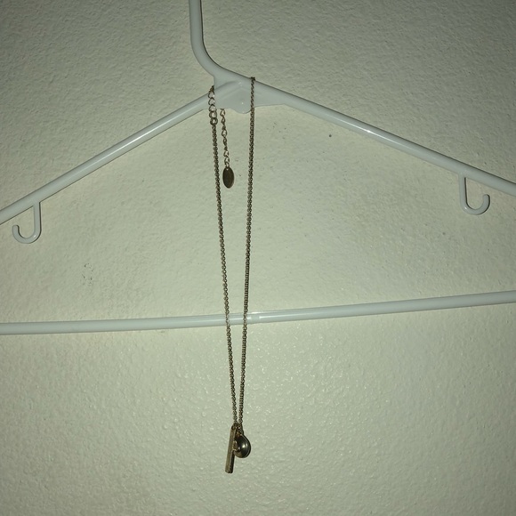 Necklace - Picture 1 of 3